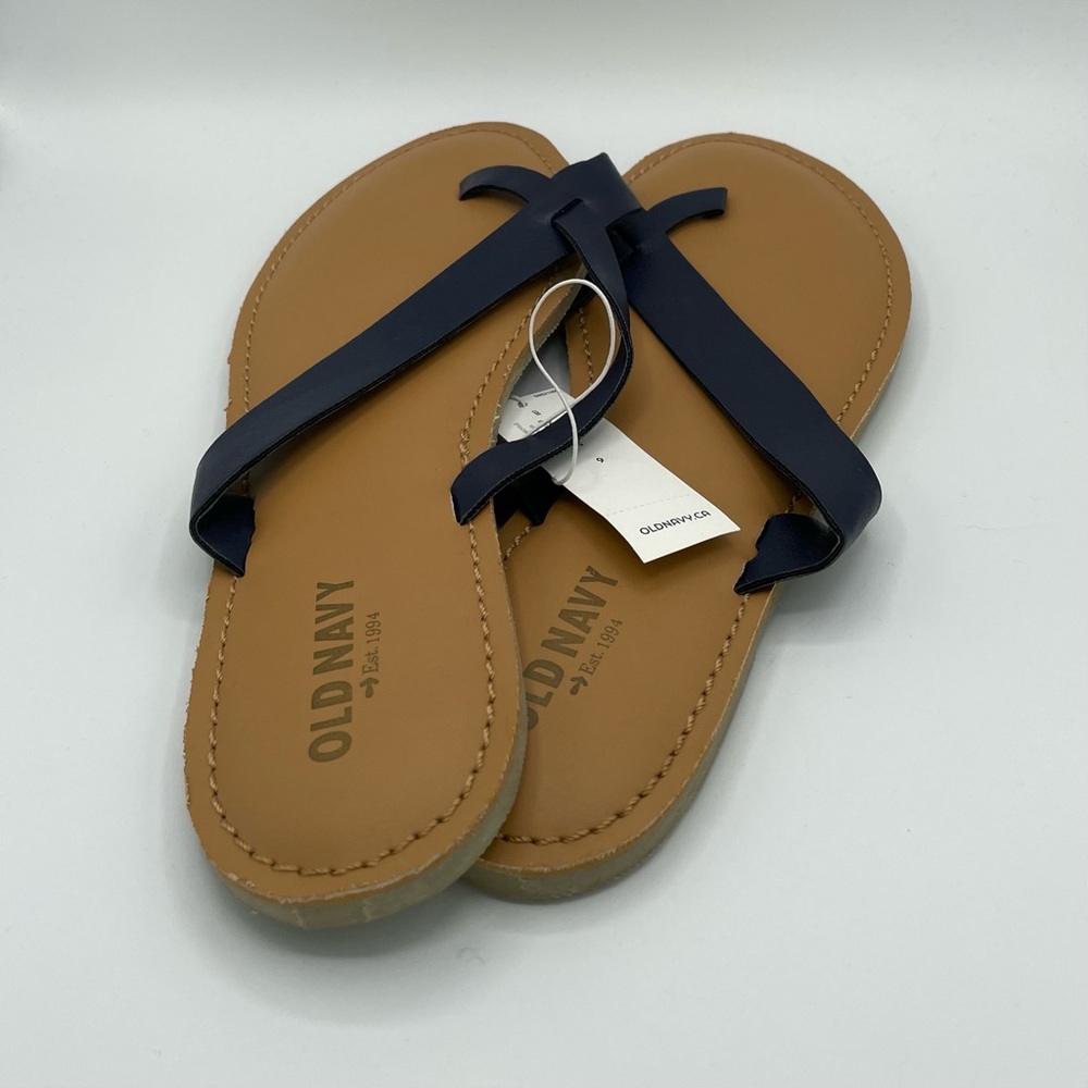 NWT Old Navy Navy Blue Size 9 Sandals